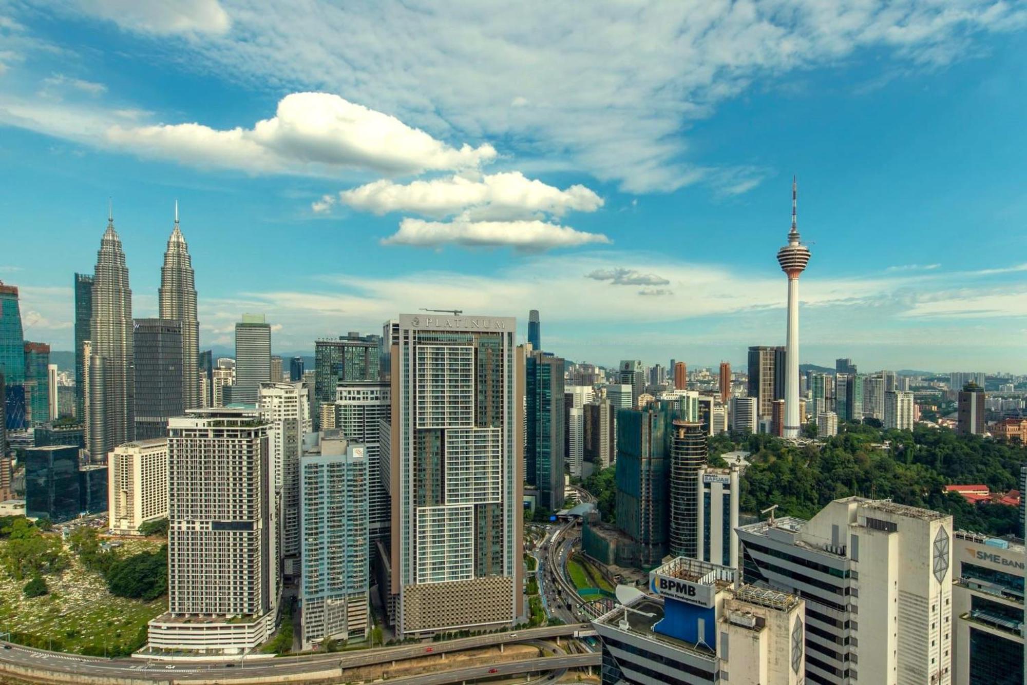 The Luxe Suites Klcc By Cozy Stay Kuala Lumpur Exterior foto